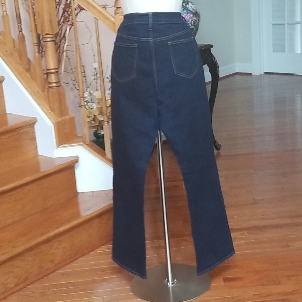 Jeans - Picture 3 of 3